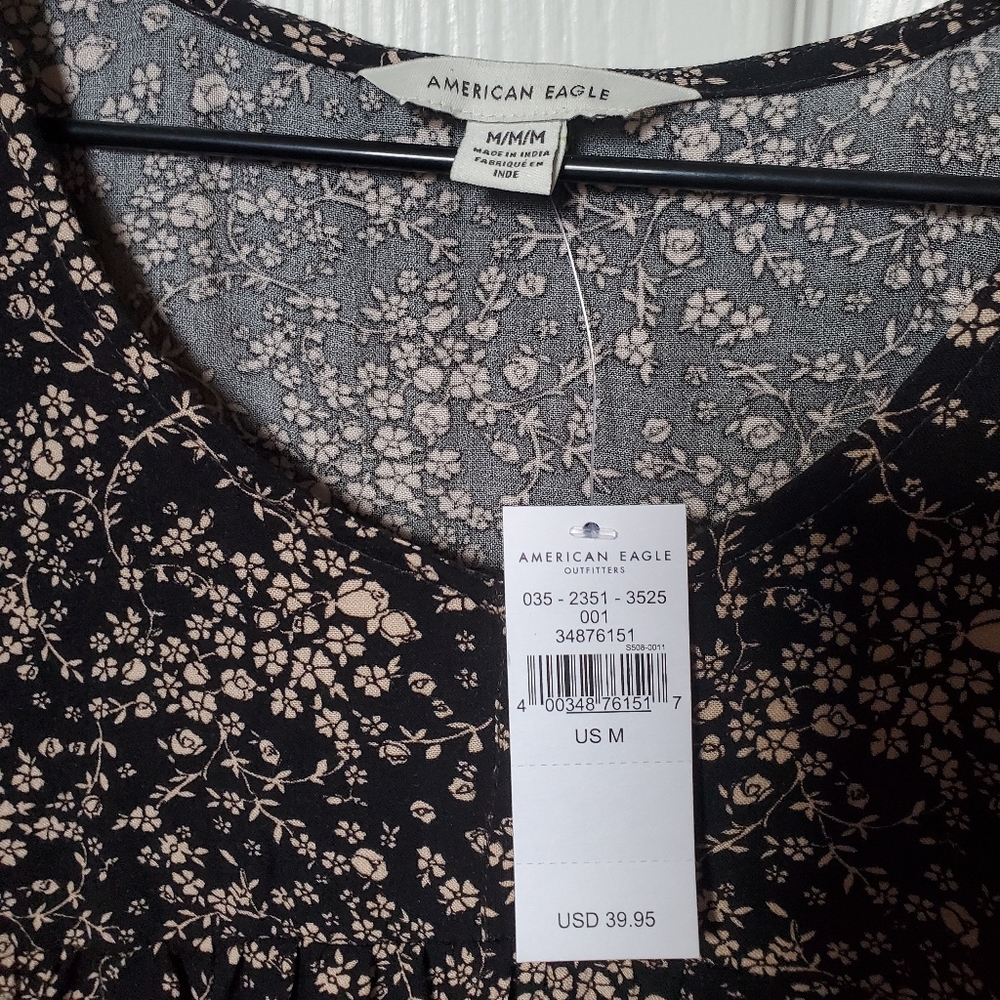 AE Floral Blouse - Picture 2 of 5